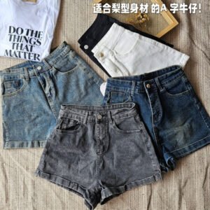 [T075] A字牛仔短裤 Soft Jeans Short 梨型身材必备牛仔裤 from Kimooji.me Fashion